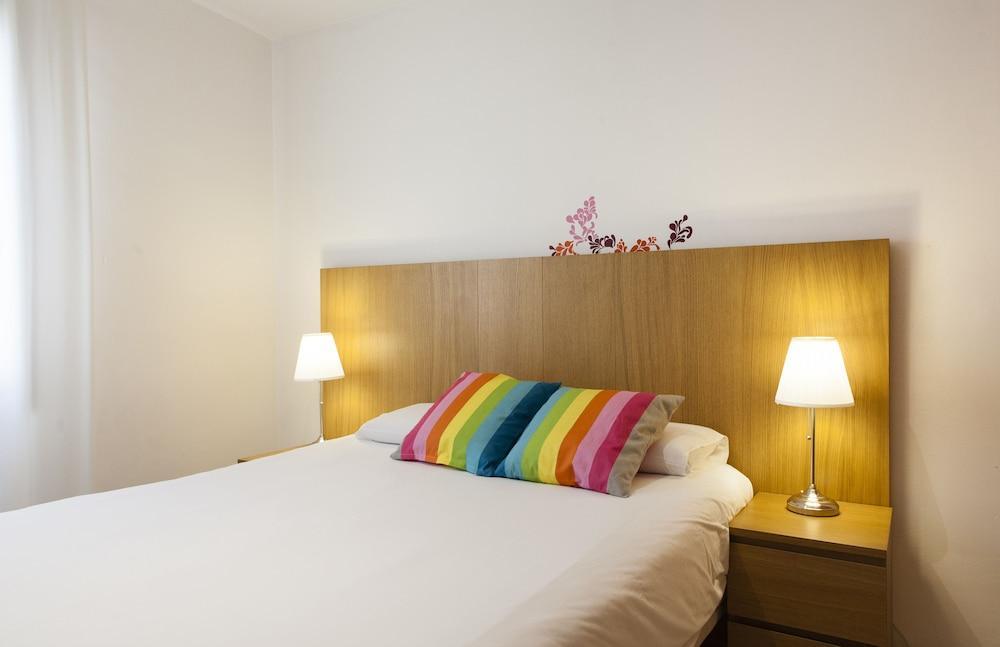 Las Ramblas Pasaje Bacardi Apartments Βαρκελώνη Εξωτερικό φωτογραφία
